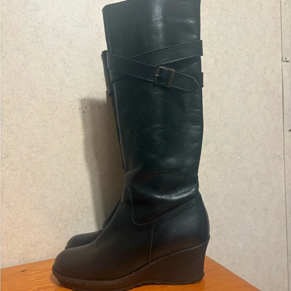 Duo Formerly Ted and Muffy Black Leather Knee High Wedge Boots Size 7.5